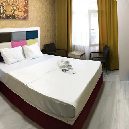 Imza Aparthotel *