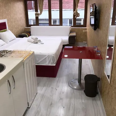 Aparthotel Imza *